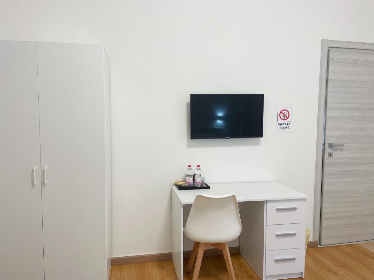 Nuovo Confortini Rooms Sunday Verona Luaran gambar