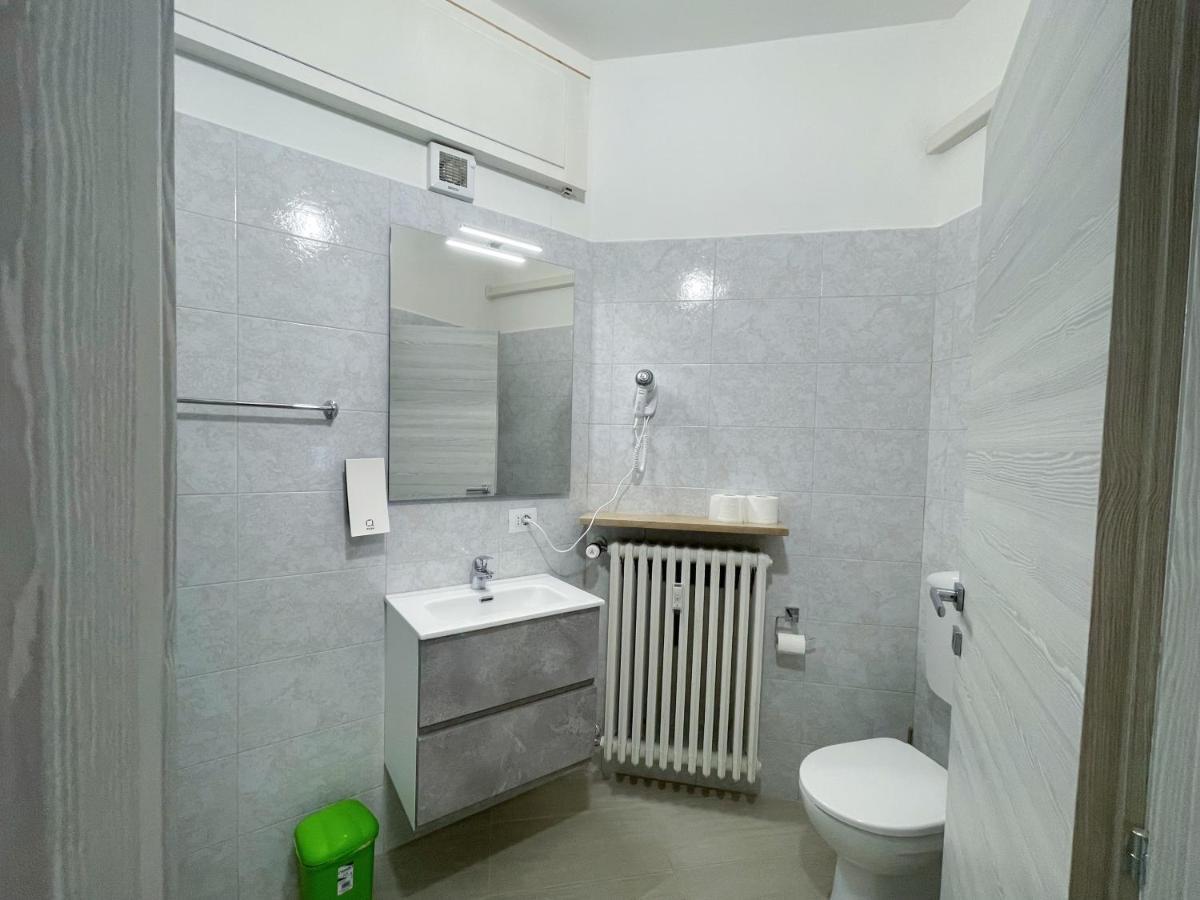 Nuovo Confortini Rooms Sunday Verona Luaran gambar