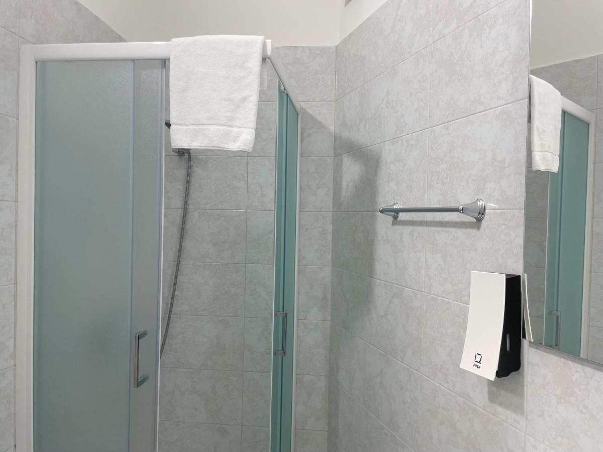 Nuovo Confortini Rooms Sunday Verona Luaran gambar