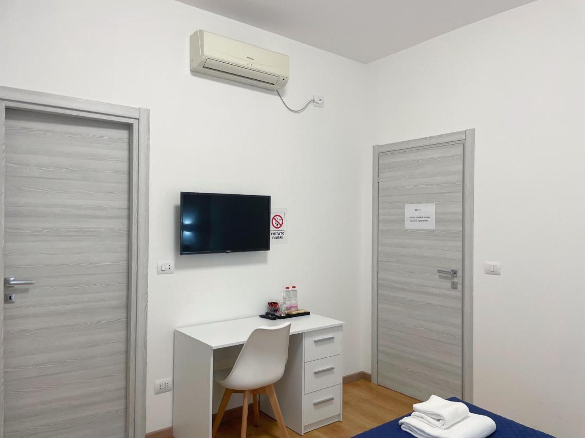 Nuovo Confortini Rooms Sunday Verona Luaran gambar